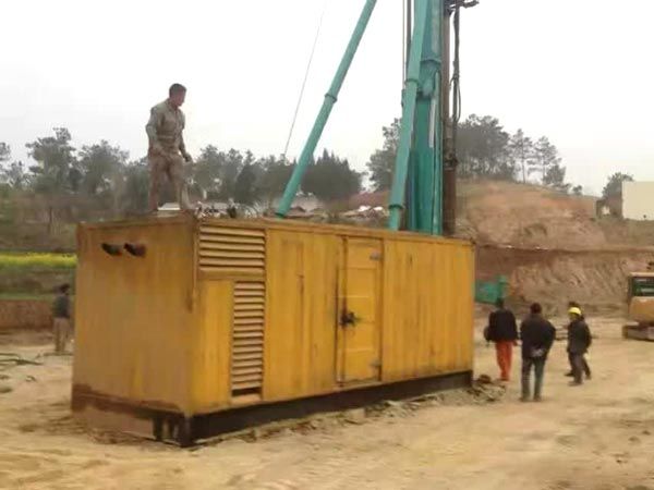 蕉城如何判断水冷式机油散热器密封件是否需要更换?